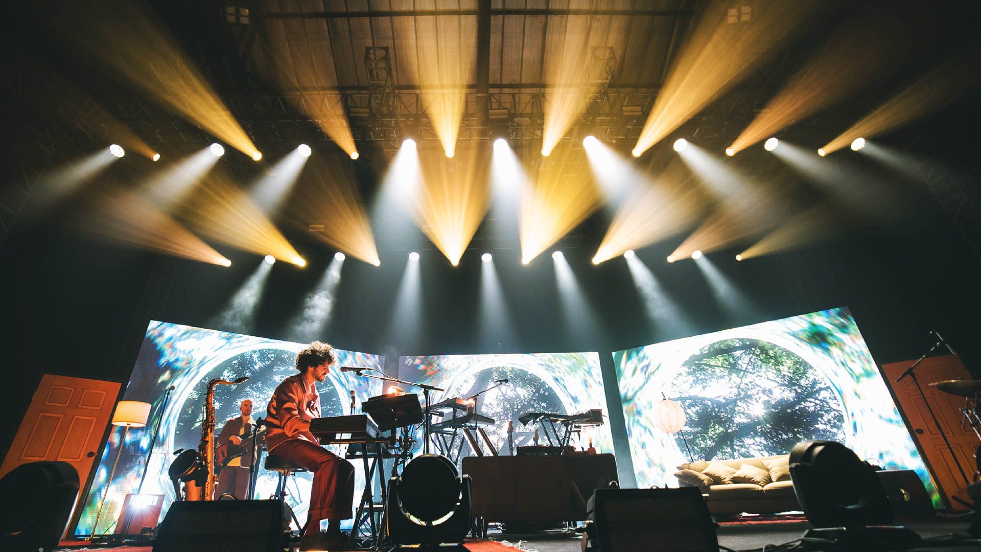 FKJ live in concert